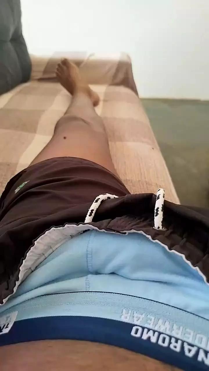 Leviabre on Cam4 