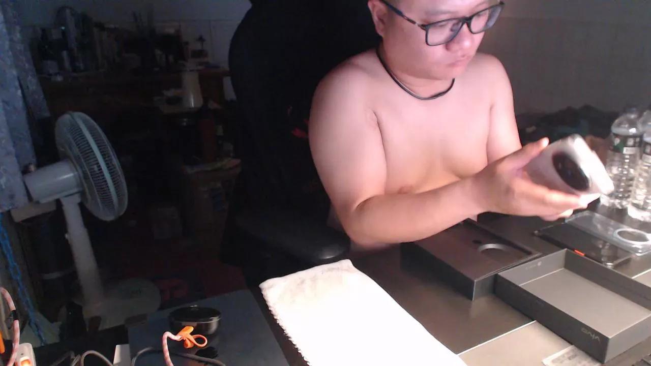 lin308902 on Cam4 