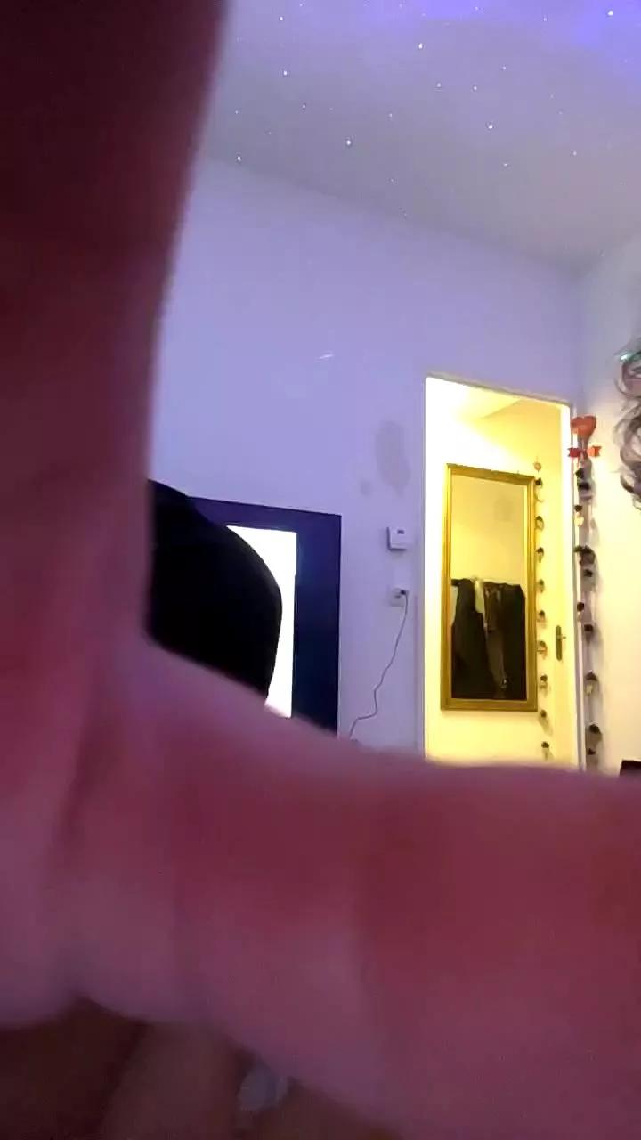 Louloudaly on Cam4 