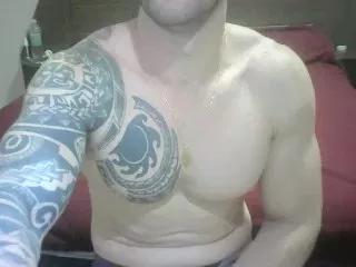 LoveLirah on Cam4 