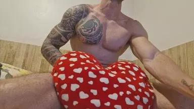 LoveLirah on Cam4 