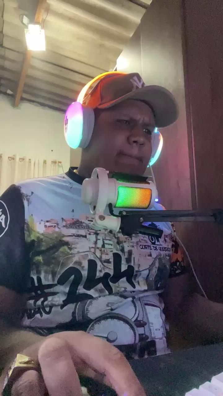 luquinhas_fun on Cam4 