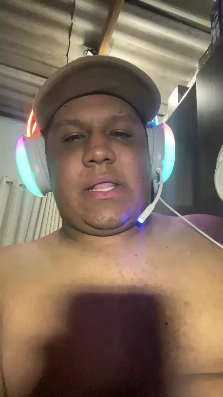 luquinhas_fun on Cam4 