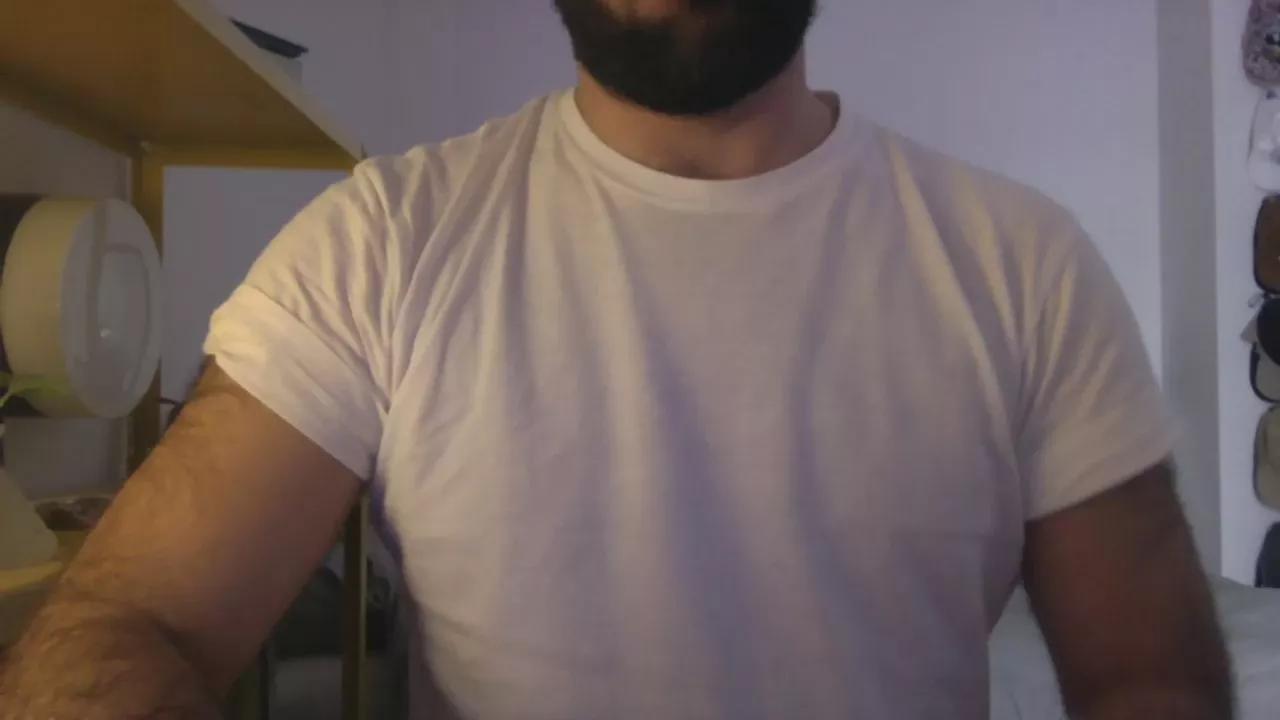 maestroy on Cam4 