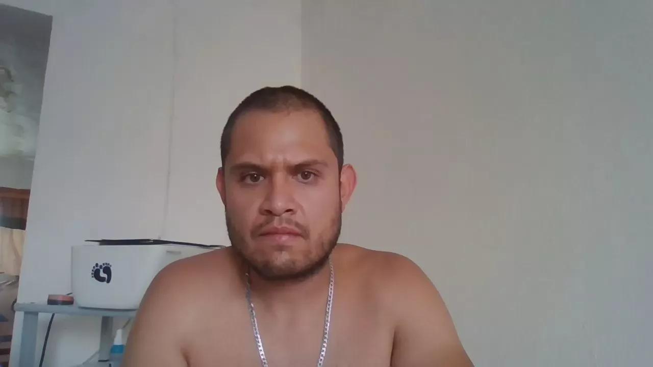 Marron33 on Cam4 