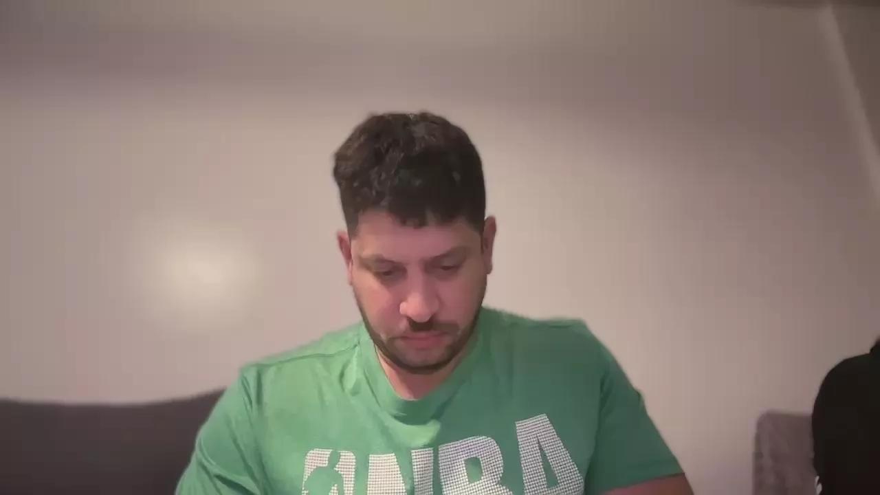 Martooo1987_ on Cam4 