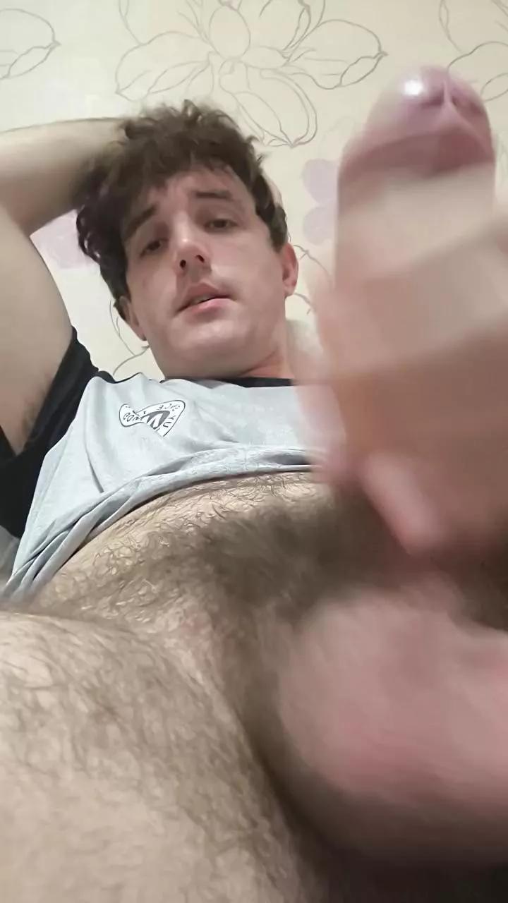 Mate4Unow on Cam4 