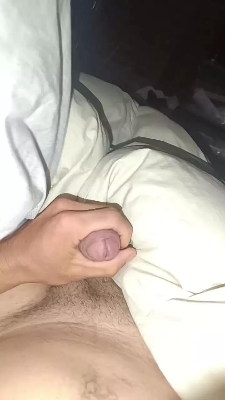 Maximiliano_bb on Cam4 