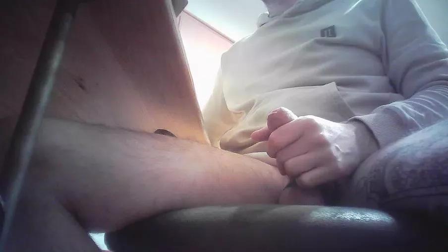 Melkpisser on Cam4 