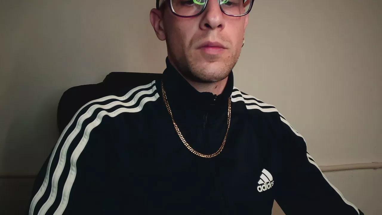 mikealcorleone on Cam4 
