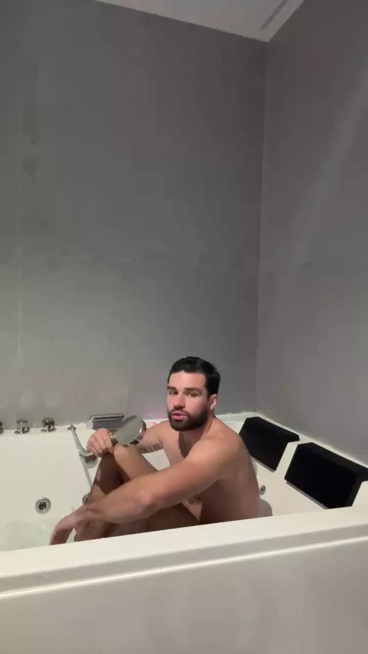 Mitchyourmodel on Cam4 