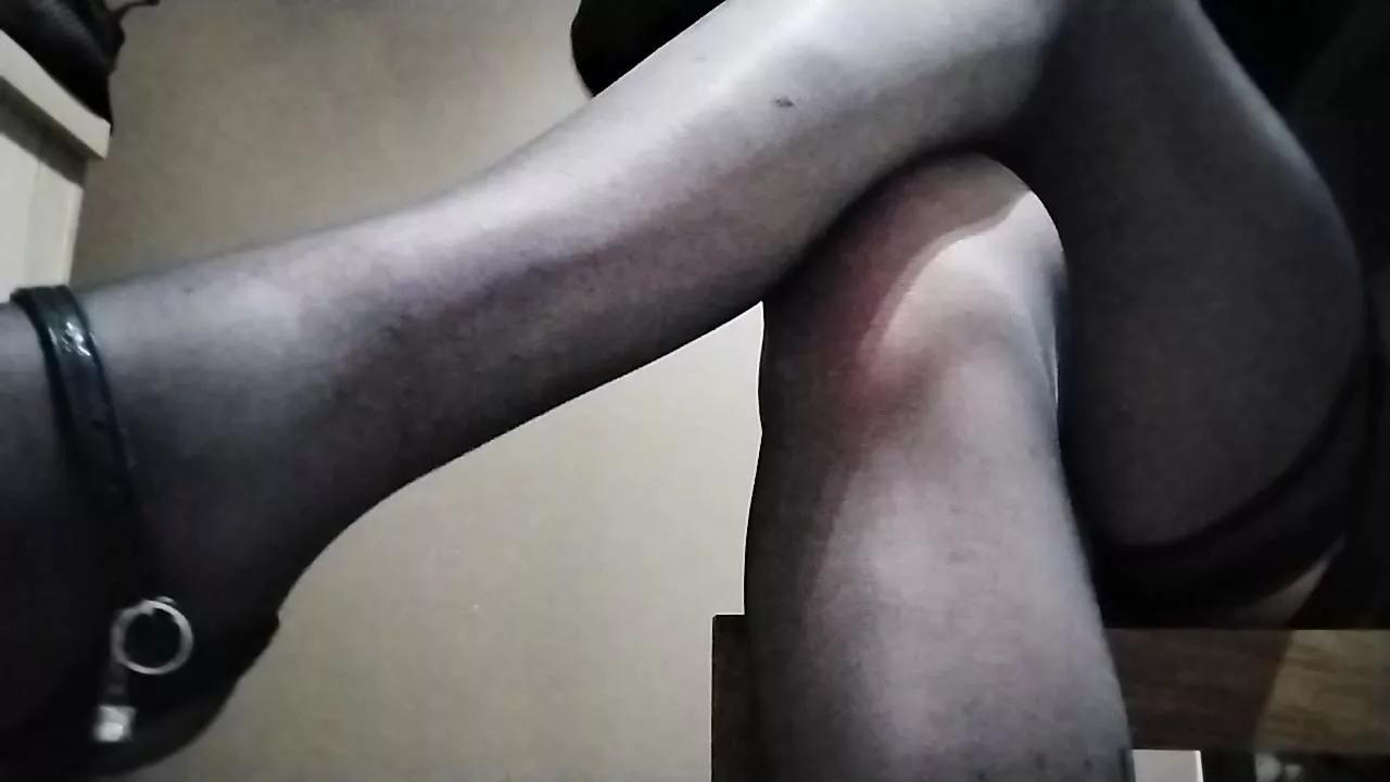 Natachatrav76 on Cam4 