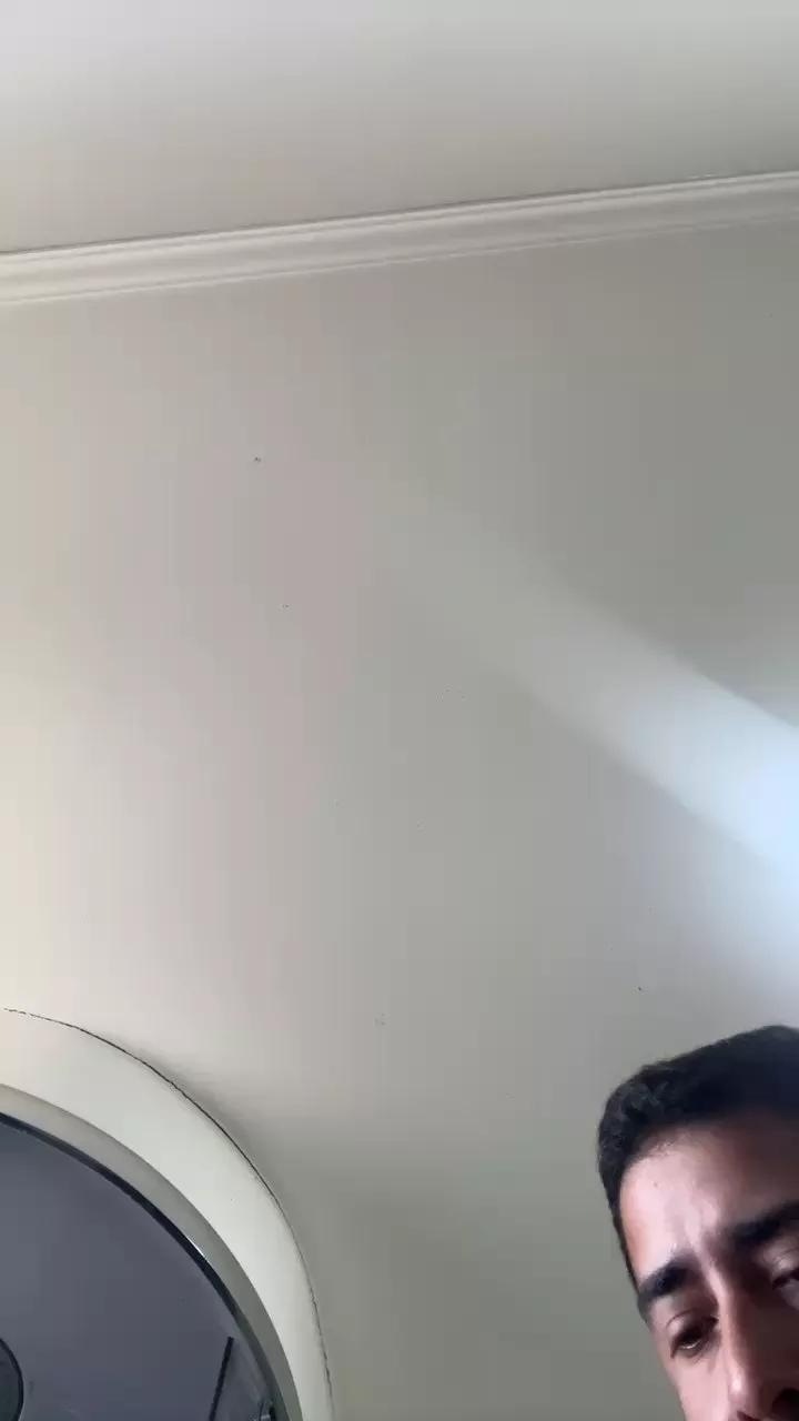 Nickoolas96 on Cam4 