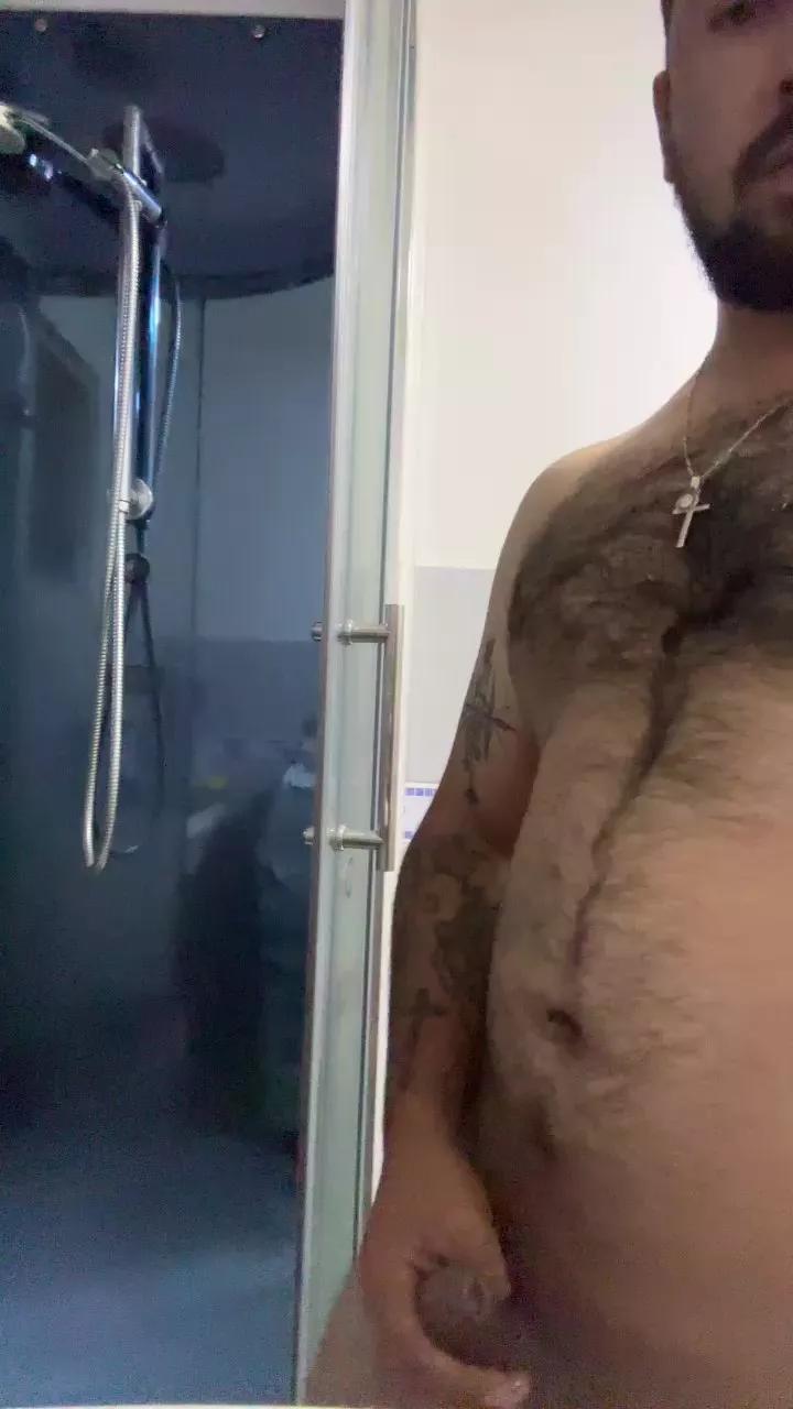 Nickoolas96 on Cam4 