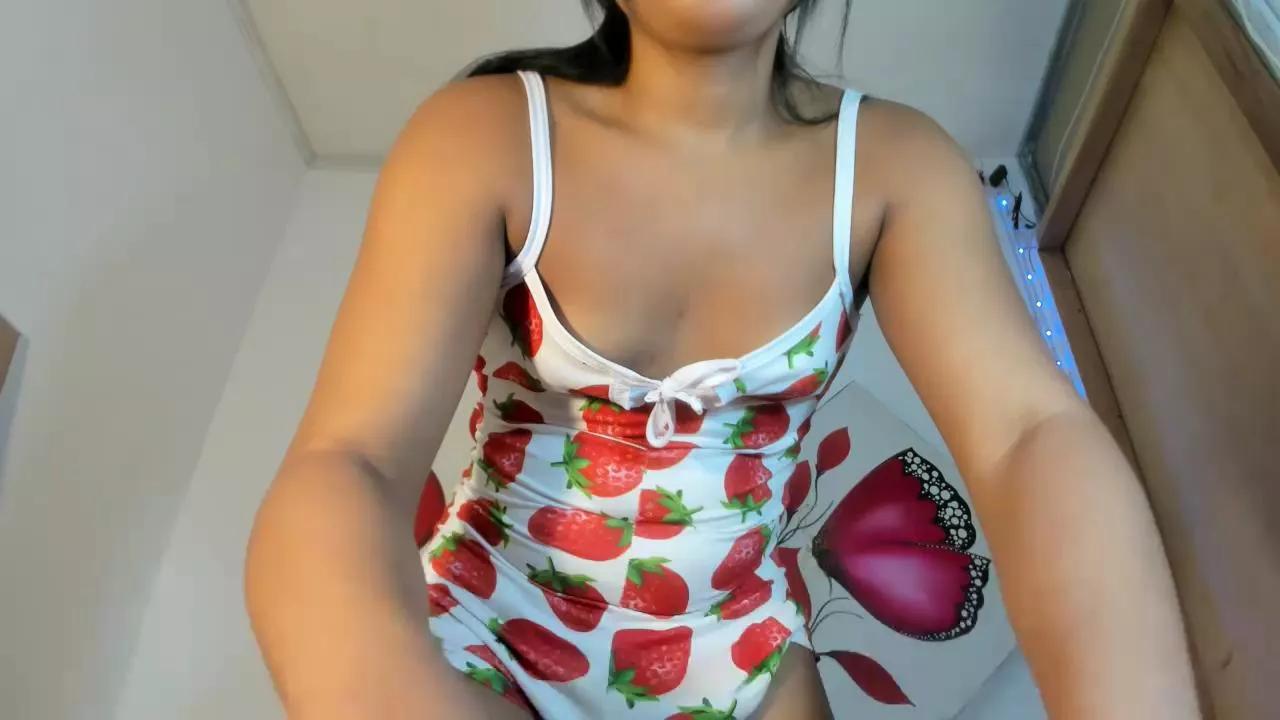 nikkitatsx on Cam4 