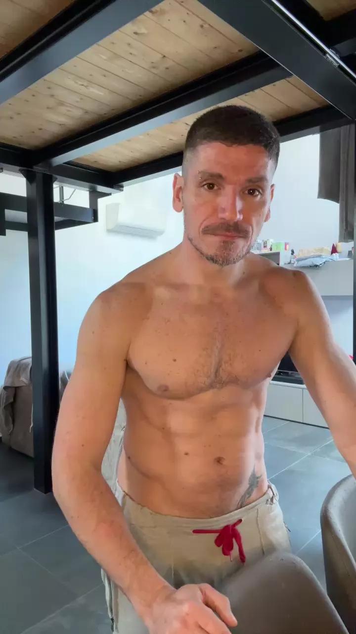 nimaxx on Cam4 