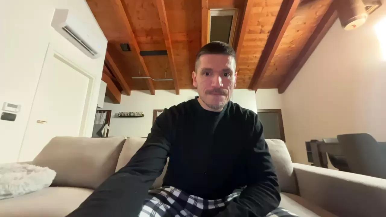 nimaxx on Cam4 