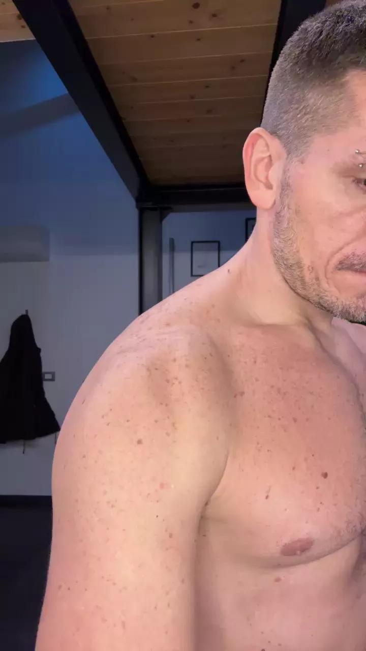 nimaxx on Cam4 