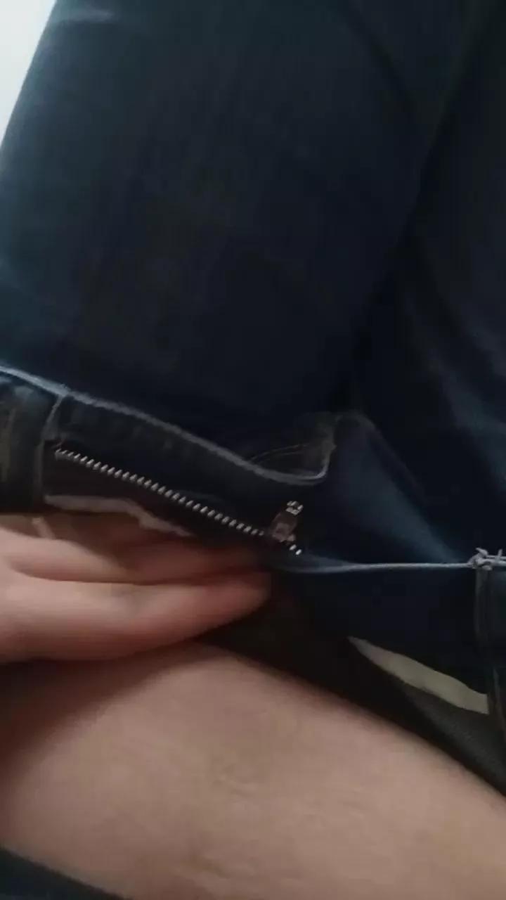 Noemymonella on Cam4 