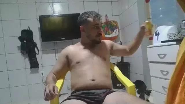Omiranhaaaa on Cam4 