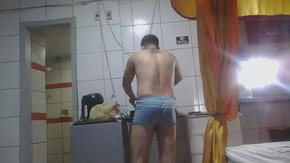 Omiranhaaaa on Cam4 