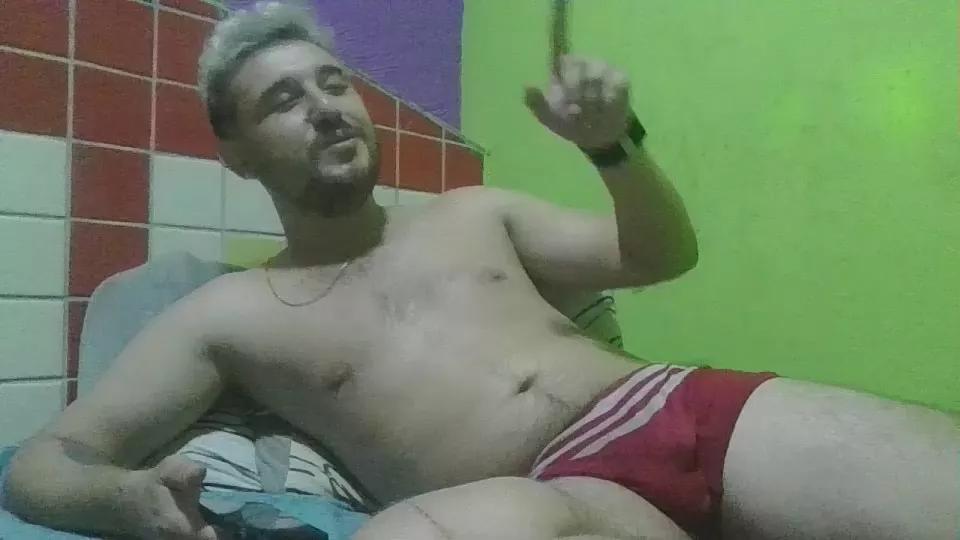 Omiranhaaaa on Cam4 