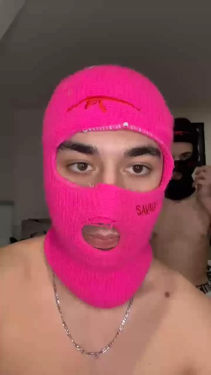 pablo2762 on Cam4 