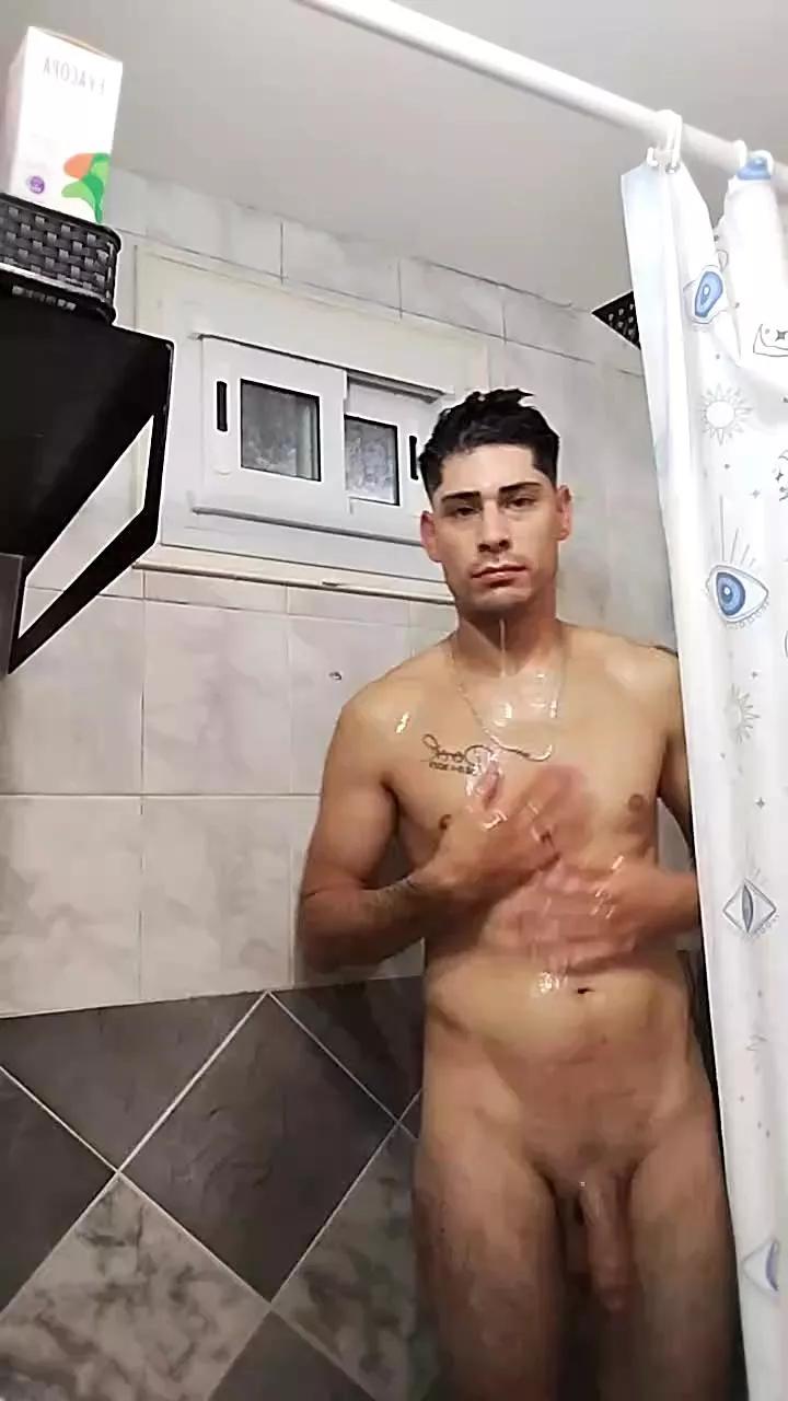 Pabloxx24 on Cam4 