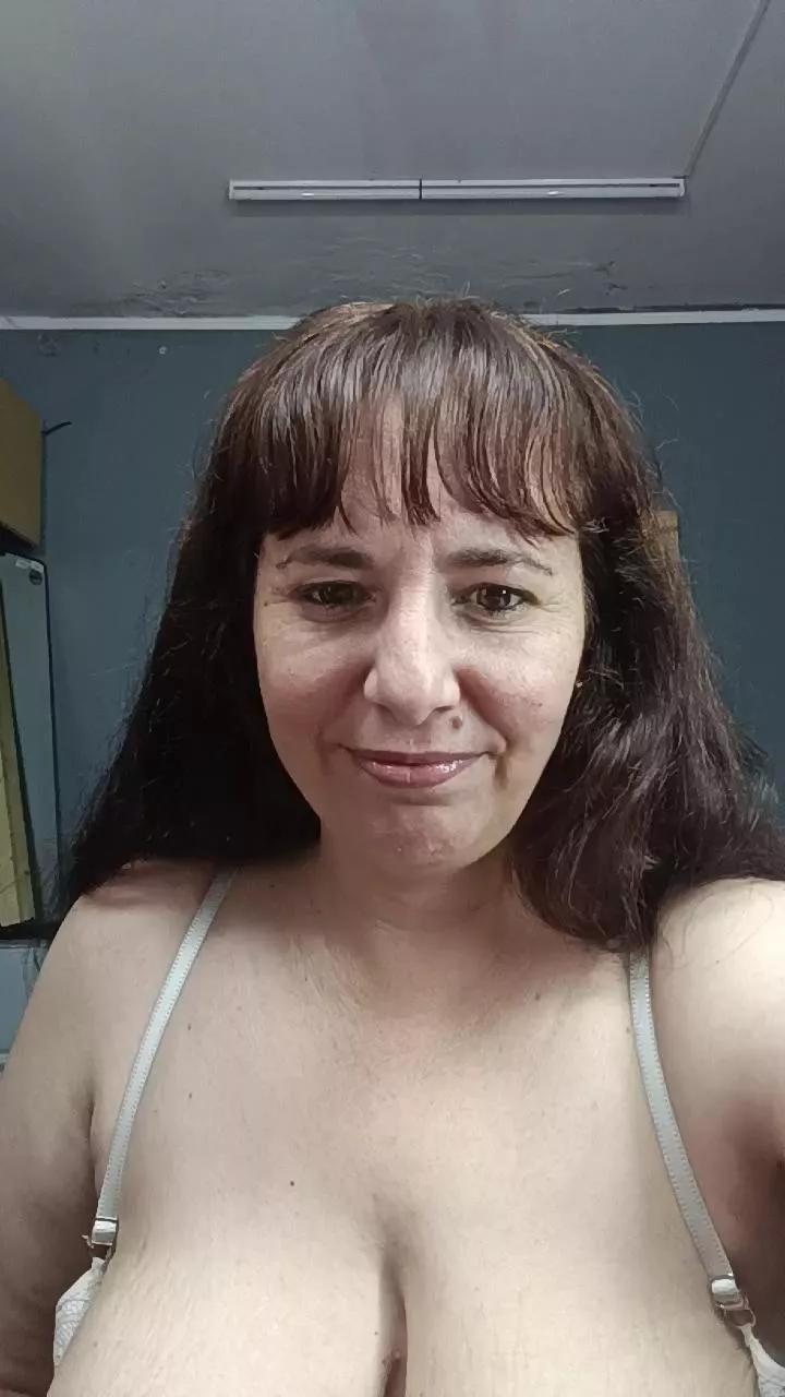 pao04 on Cam4 