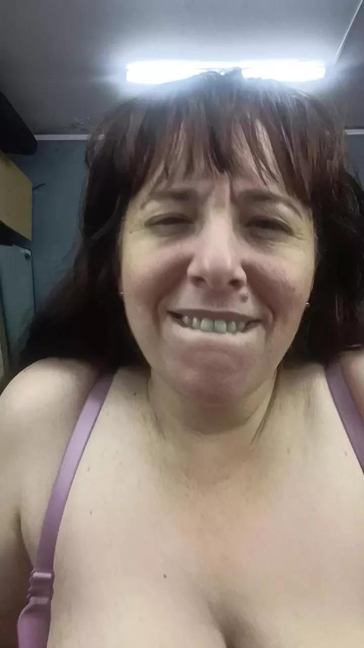 pao04 on Cam4 