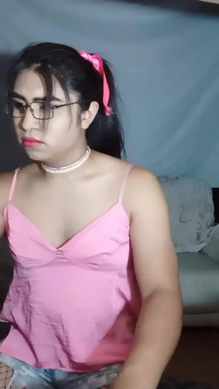 PaolaSante on Cam4 