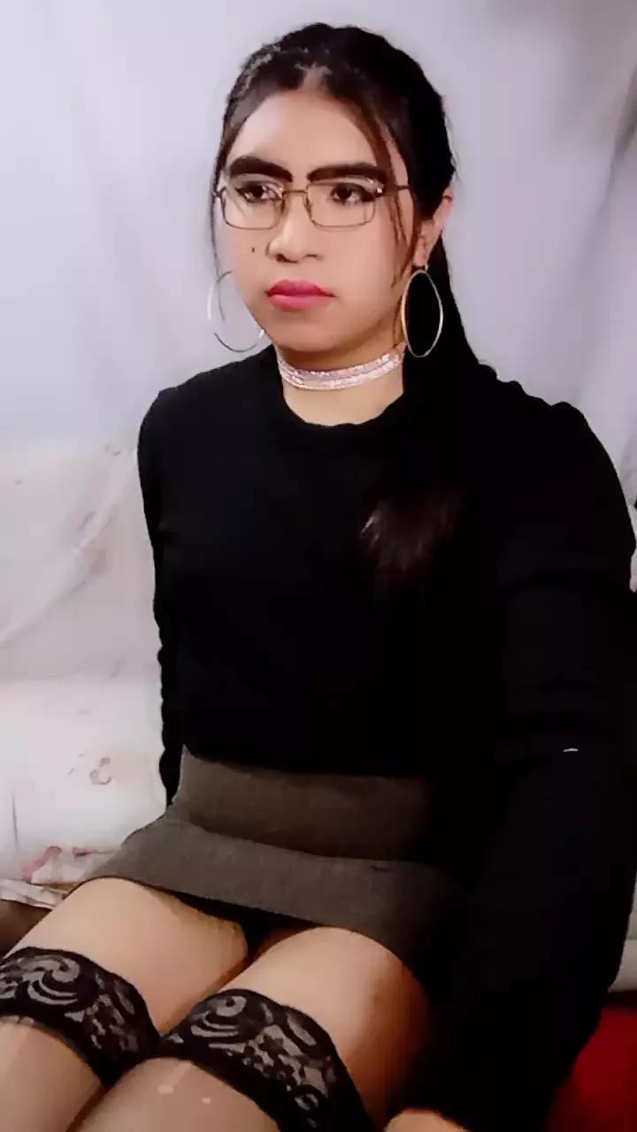 PaolaSante on Cam4 