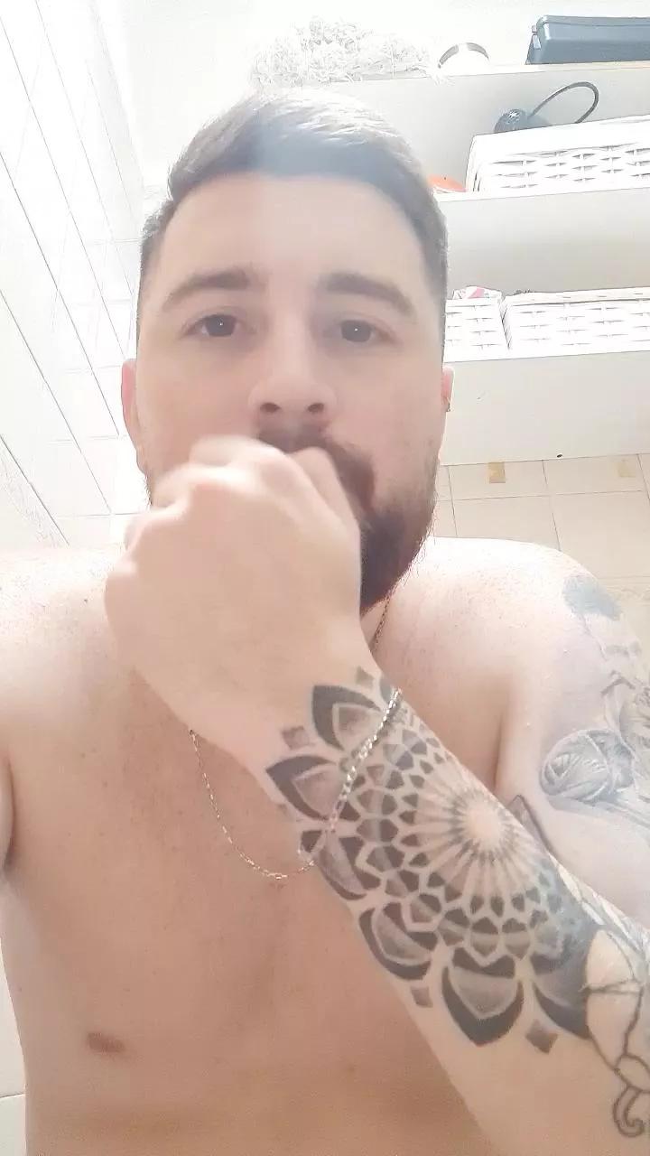 Papionfire on Cam4 