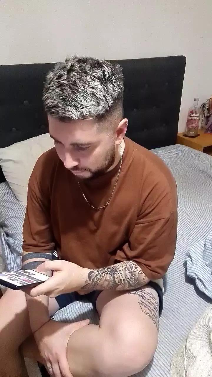 Papionfire on Cam4 