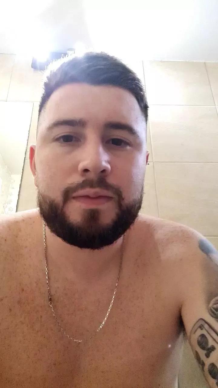 Papionfire on Cam4 
