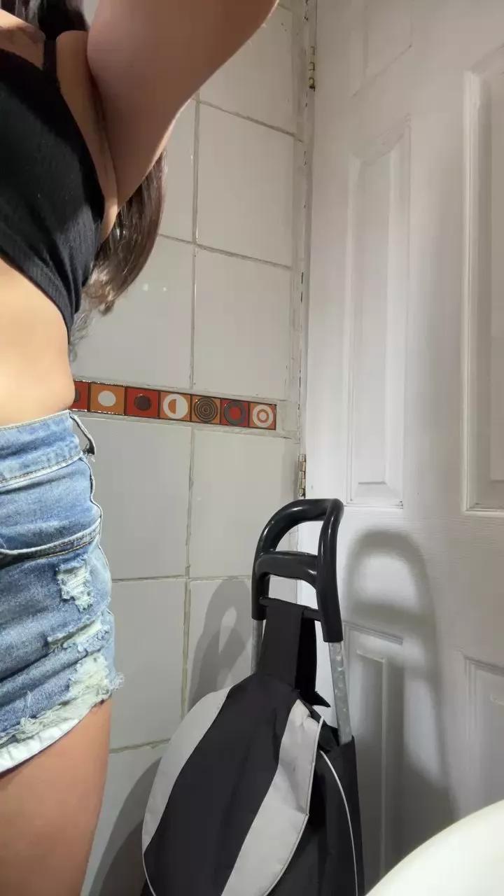 Pazuttra on Cam4 