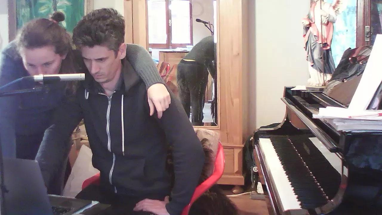 PianoTobe on Cam4 