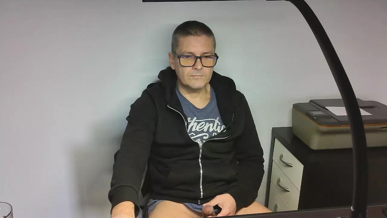 qpmario on Cam4 
