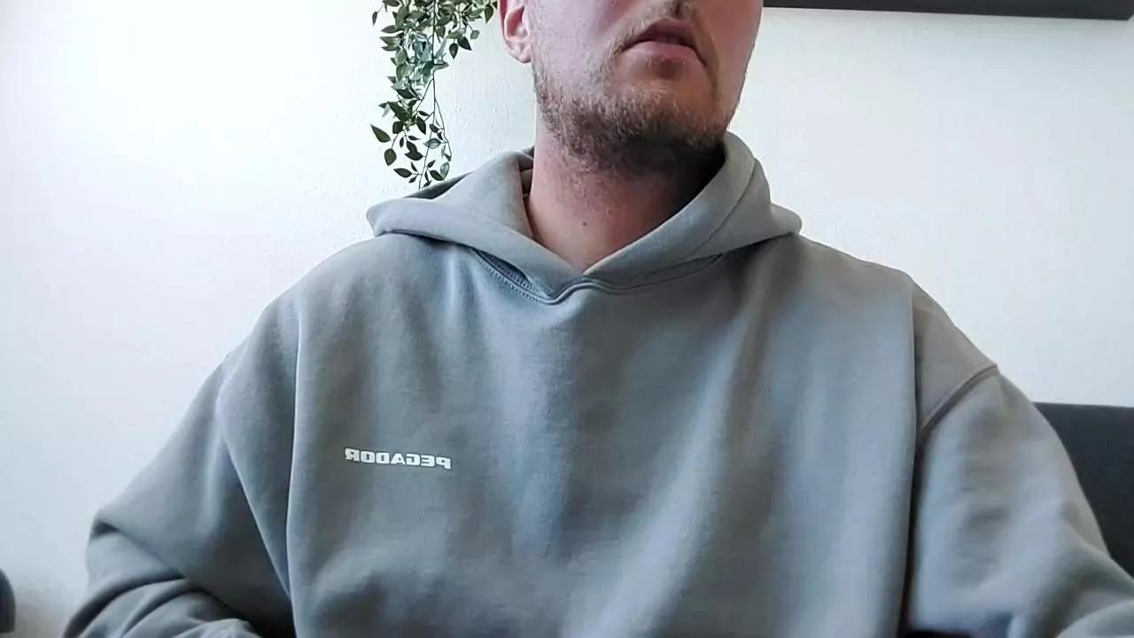 rbnn4 on Cam4 