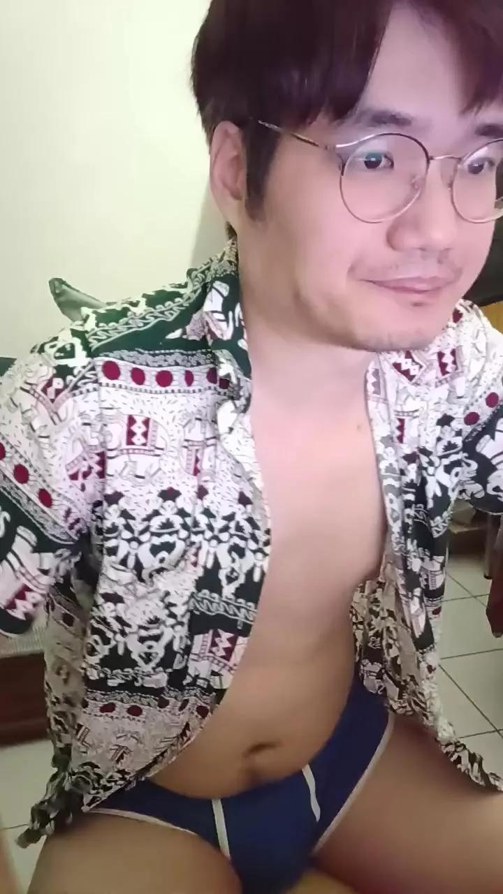 robinkoji on Cam4 