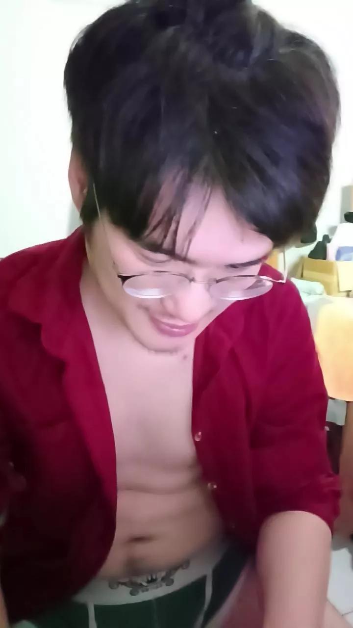 robinkoji on Cam4 