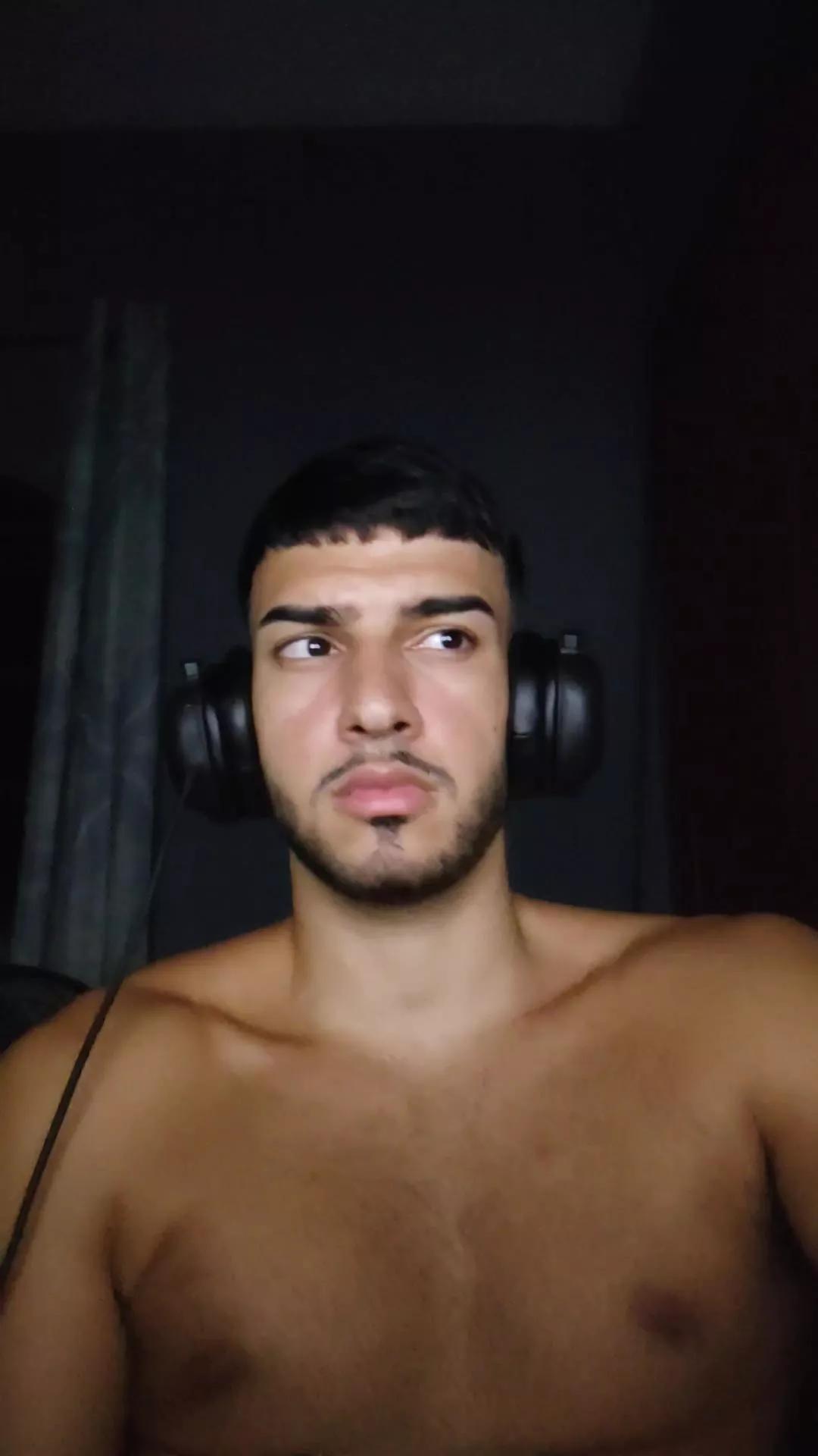 robsonhaha on Cam4 
