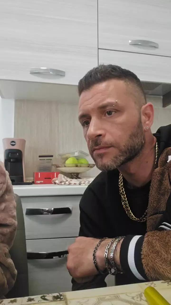 RomeoeGiuliet23 on Cam4 