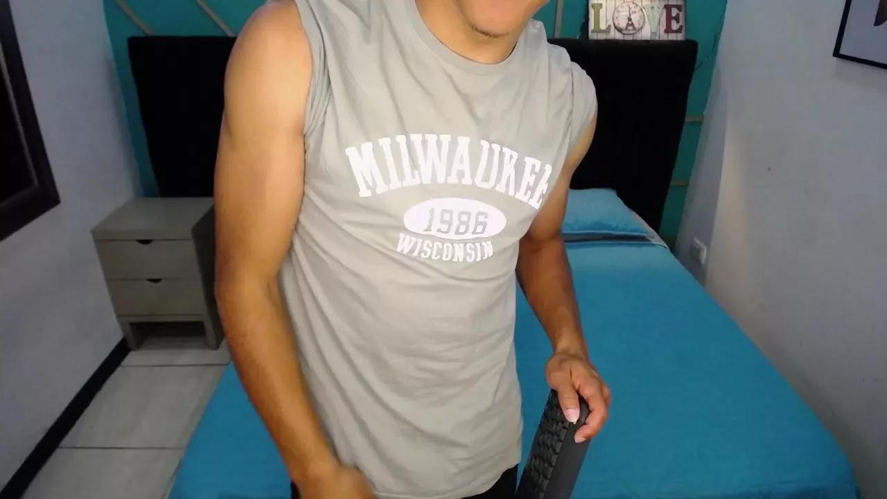 RyanPricee on Cam4 