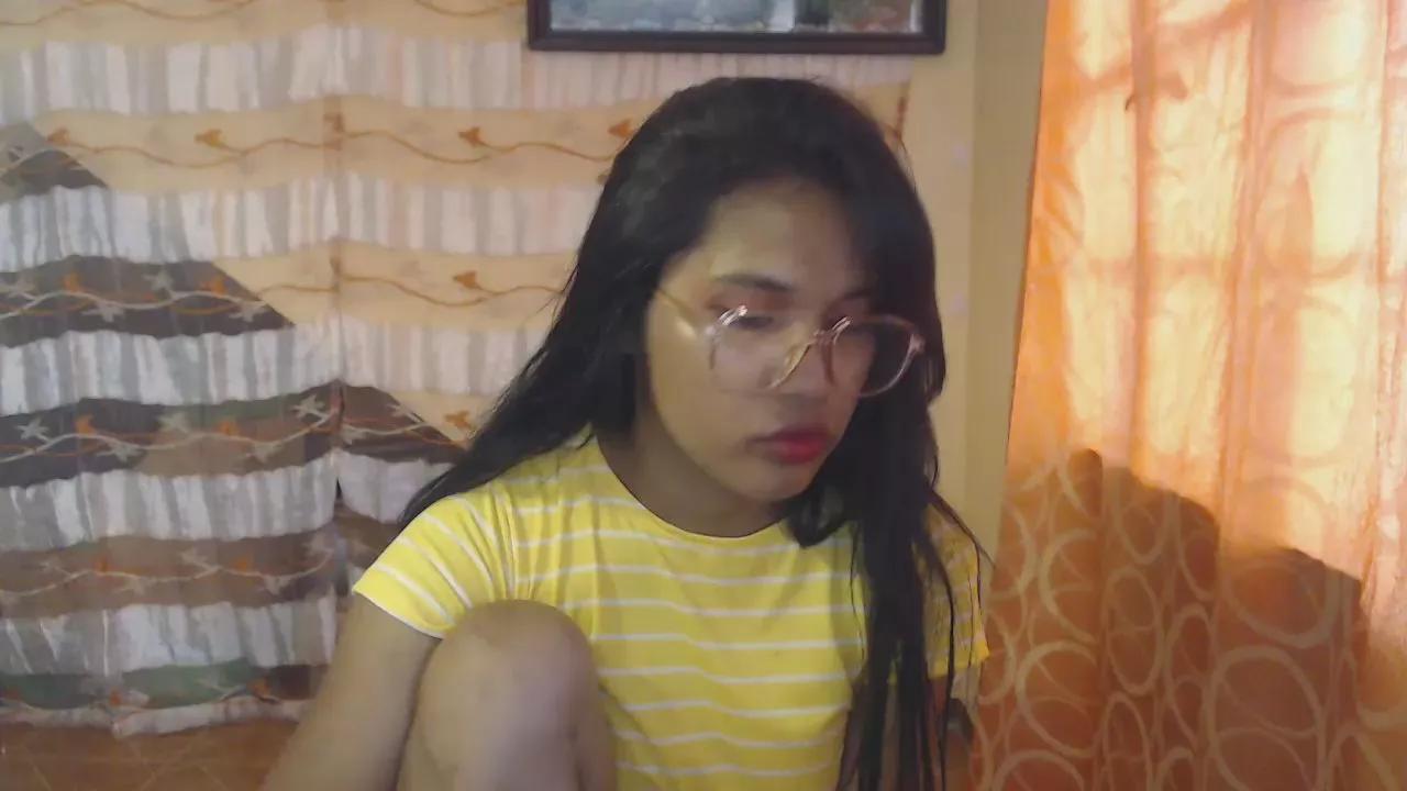 samsweet2022 on Cam4 