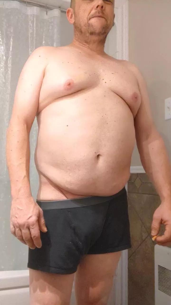 ShyChubbCanada on Cam4 