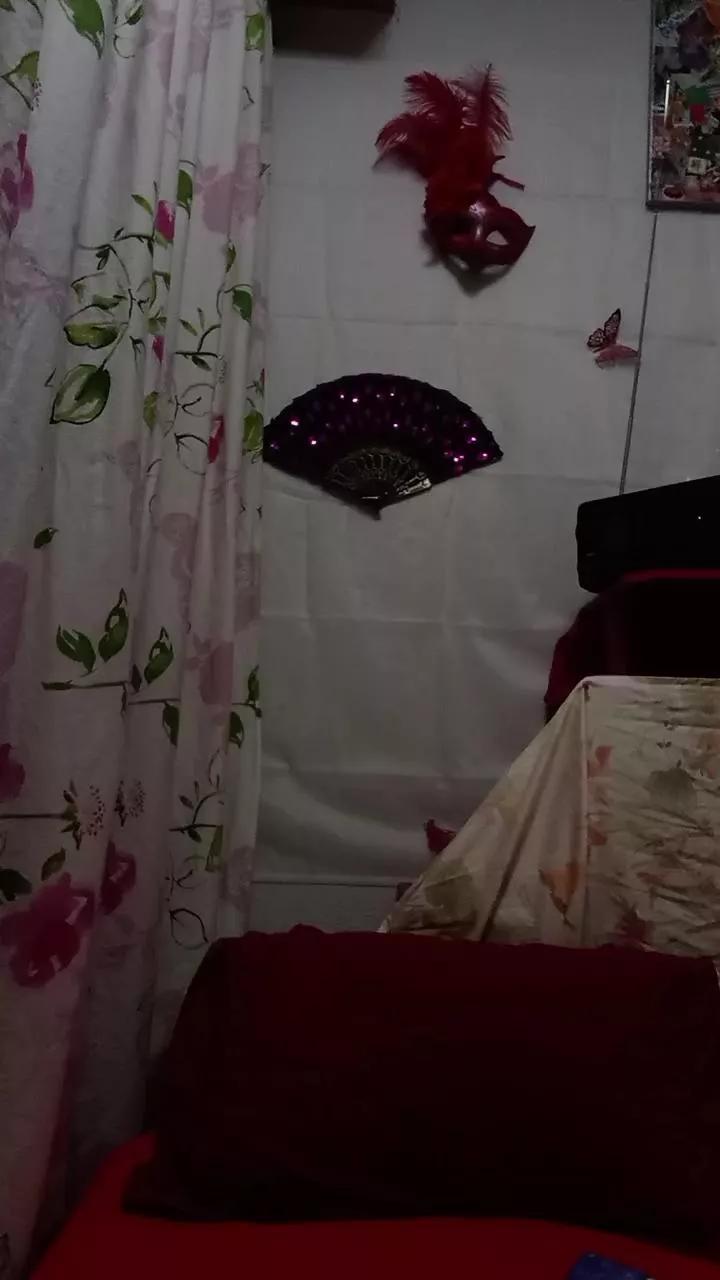 sissidanse41 on Cam4 