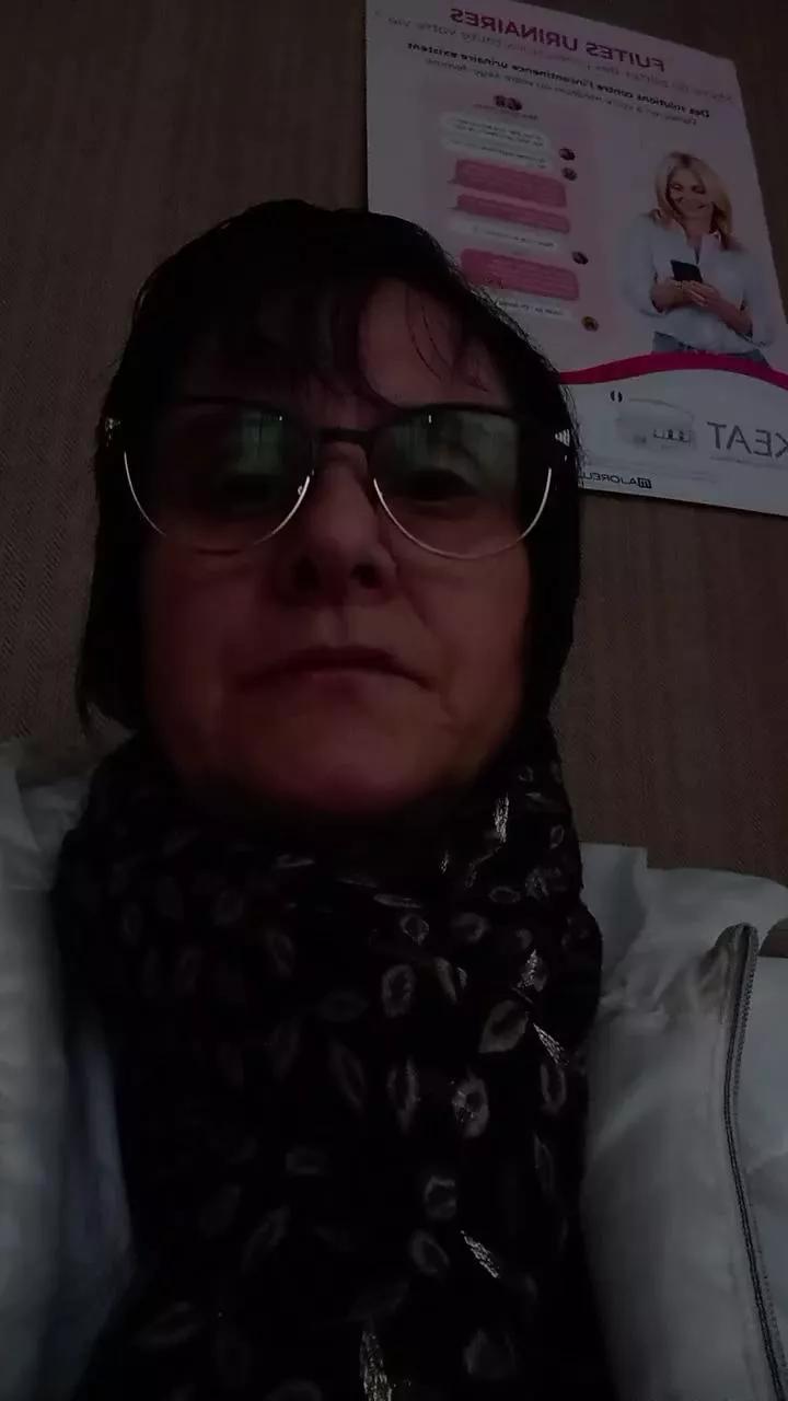 sissidanse41 on Cam4 