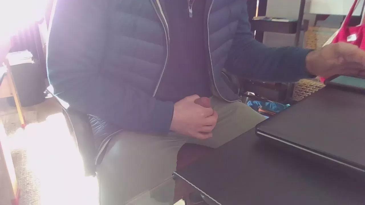 soumis_alex on Cam4 