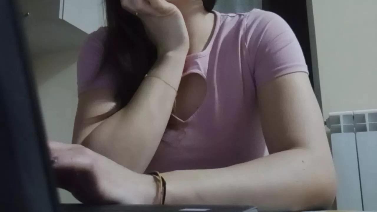 stella197 on Cam4 